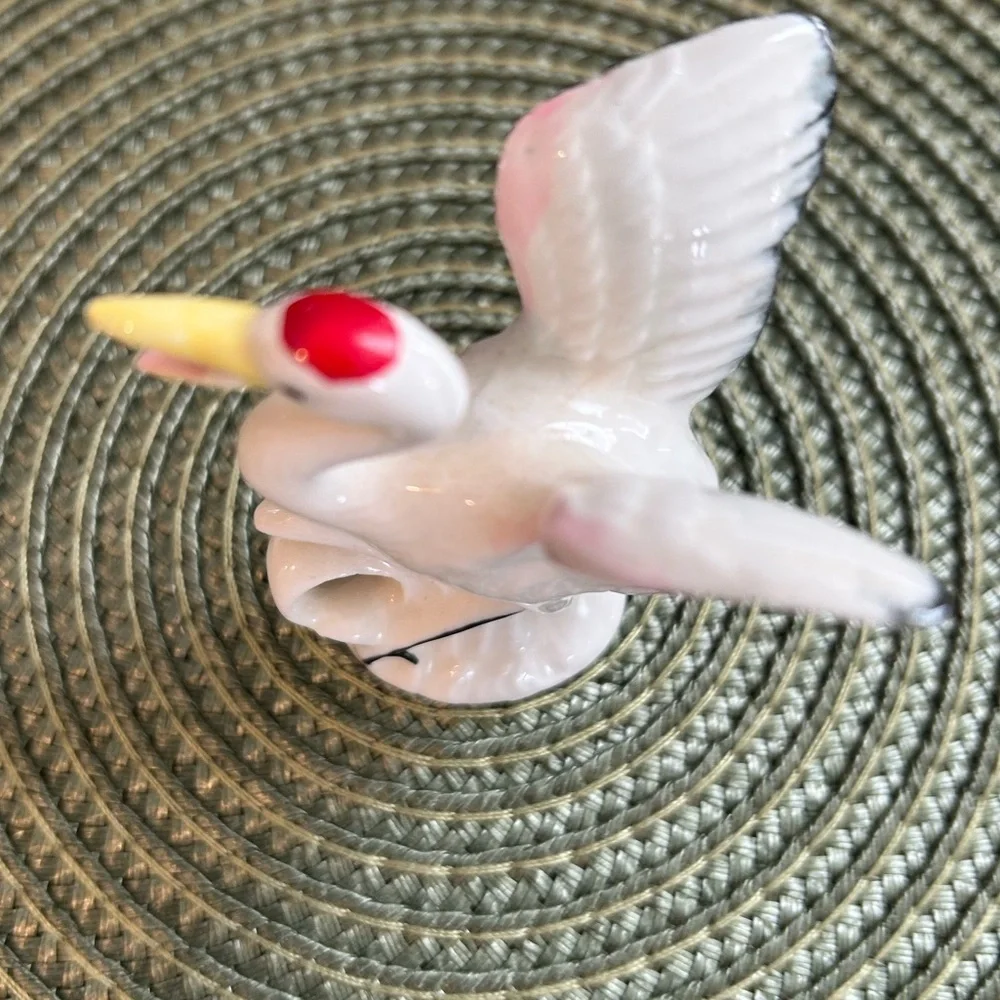 Fluttering Crane Red Crown Mini Figurine Bird Porcelain Unmarked 2.75